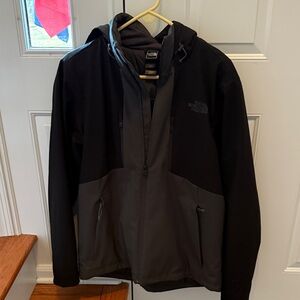 The North Face Men's Dual-Tone Performance Jacket